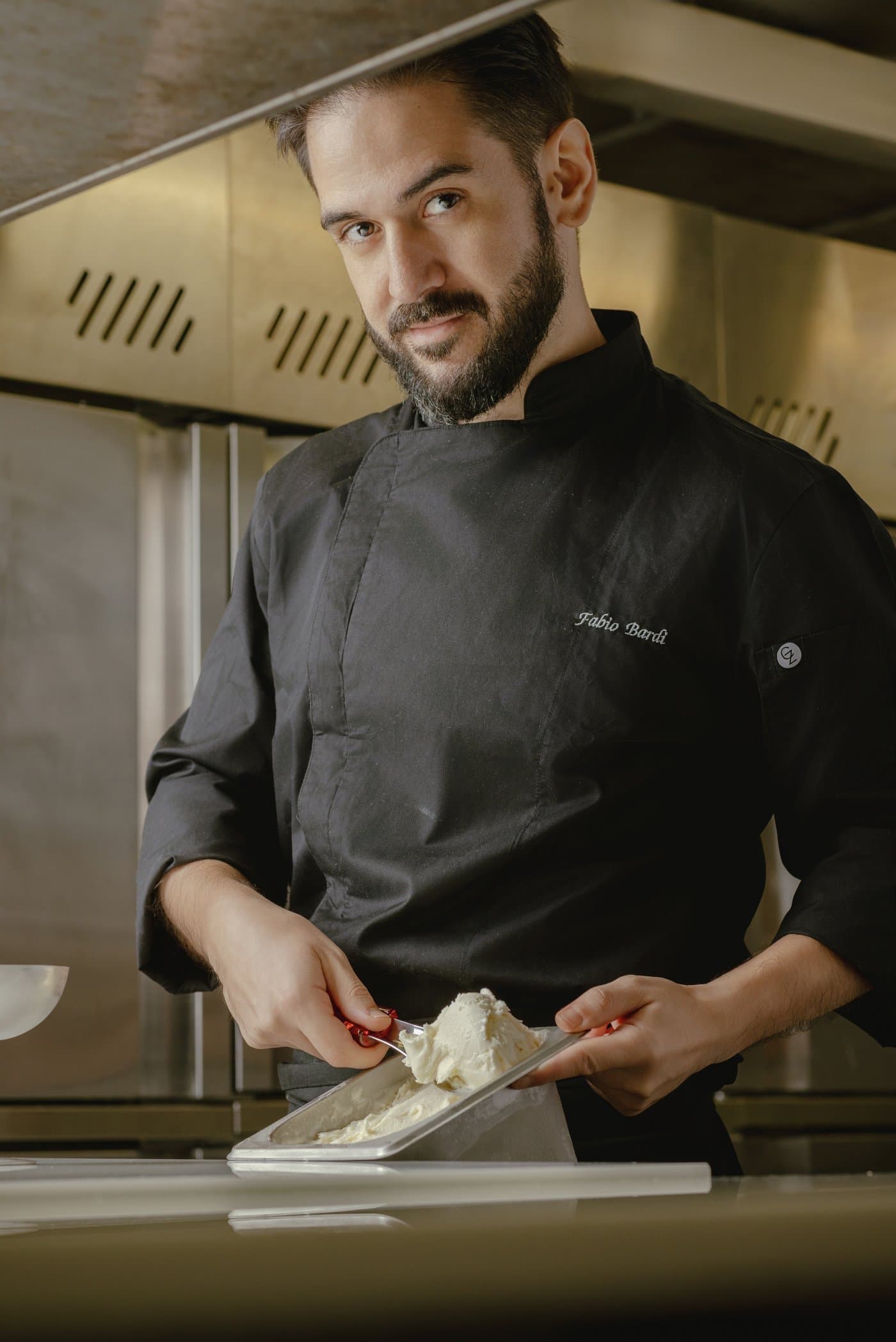 Fabio plating gelato in the atelier